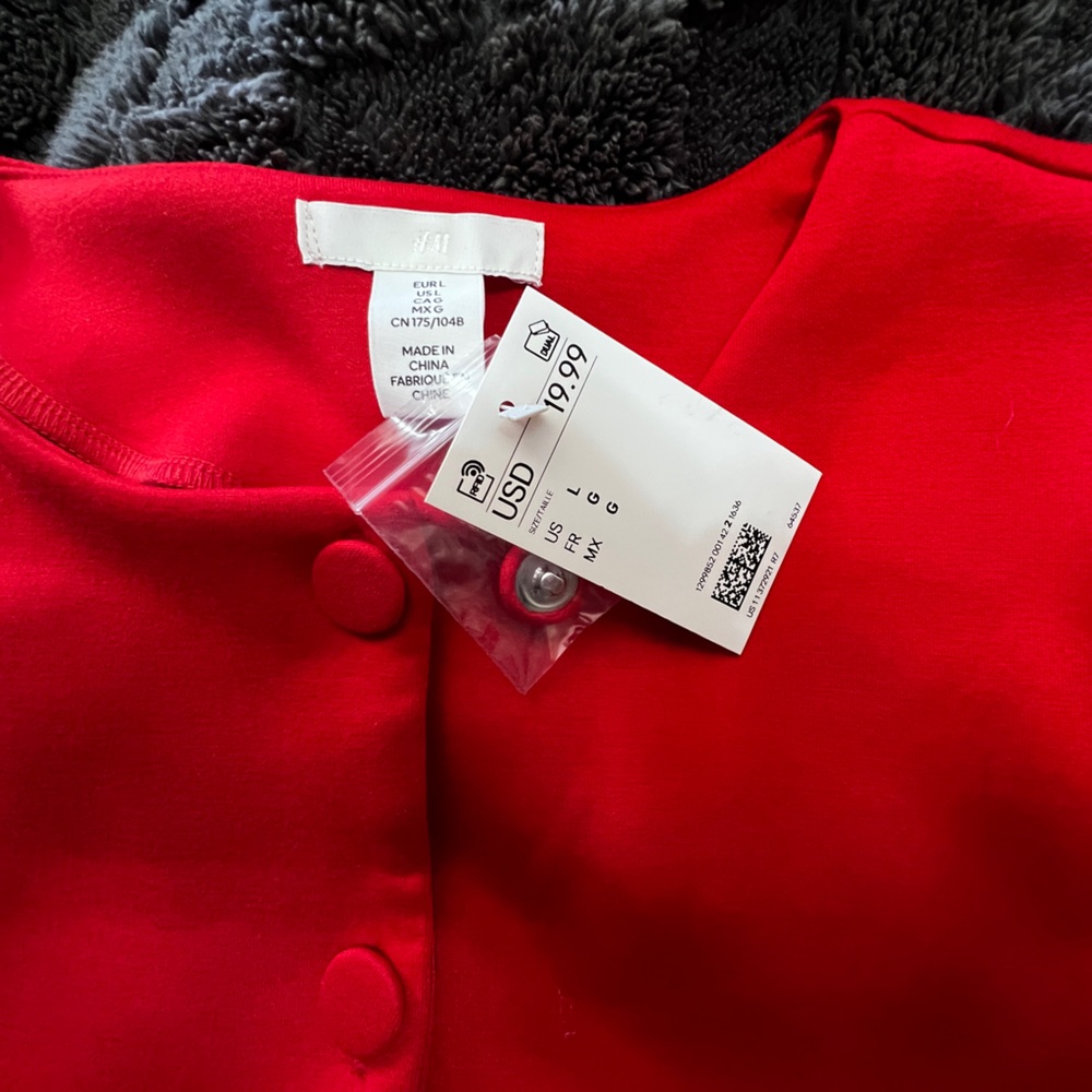 H&M Bold Red Top - Picture 2 of 3